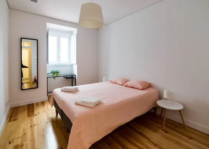 Pn48 1º Iris Esq شقة كاسكايس